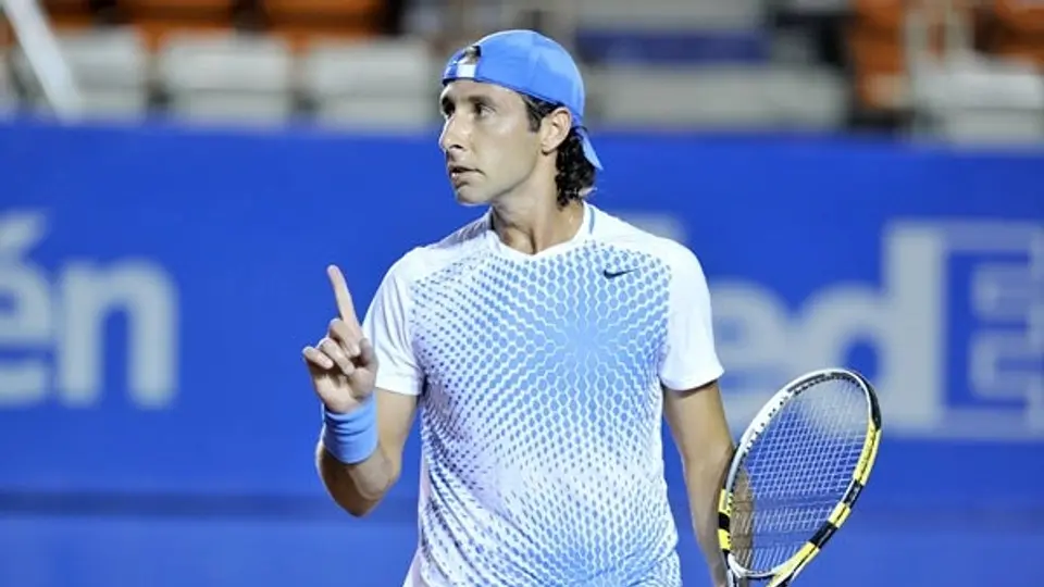 Santiago González, a Semis de dobles en Niza