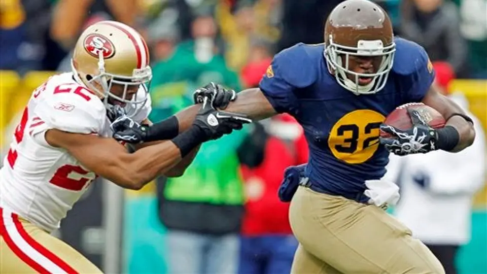 Jennings brilla en triunfo de Empacadores 34-16 a 49ers