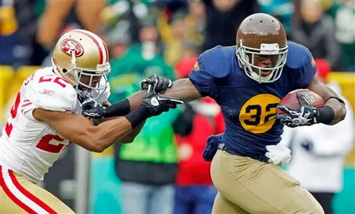 Jennings brilla en triunfo de Empacadores 34-16 a 49ers