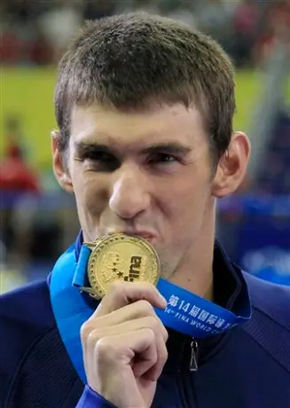 Phelps gana su primer oro en Mundial de Natación