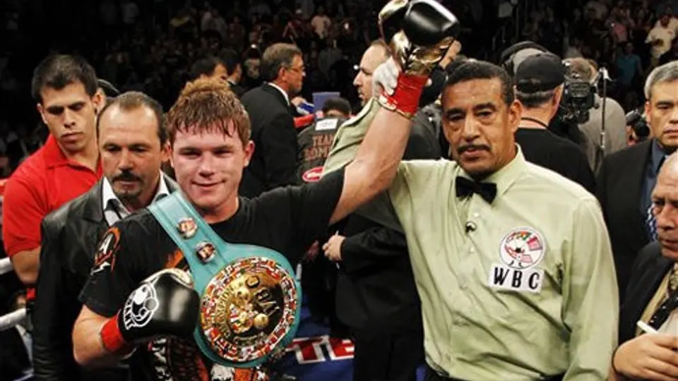 El pleito Canelo-Chávez Jr. se daría en abril