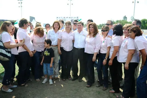 Medina se congratula de la actuación de Nuevo León en la Olimpiada Nacional