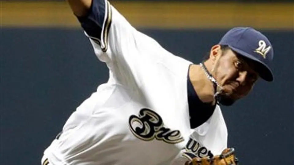 Abrirá Gallardo primer juego de postemporada para Milwaukee