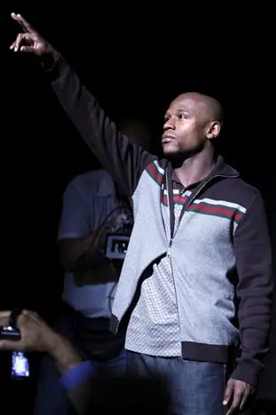 Mayweather Jr. está dispuesto a pelear con Pacquiao