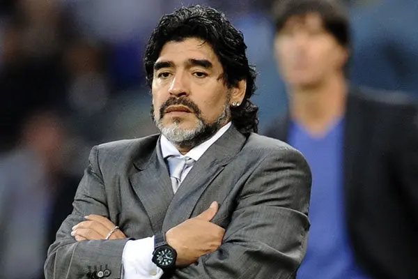 Maradona participará en cierre de campaña de Maduro en Venezuela