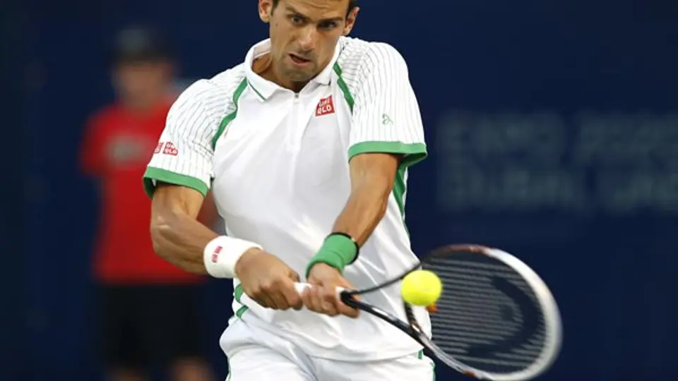 Djokovic avanza a la Final en Dubai