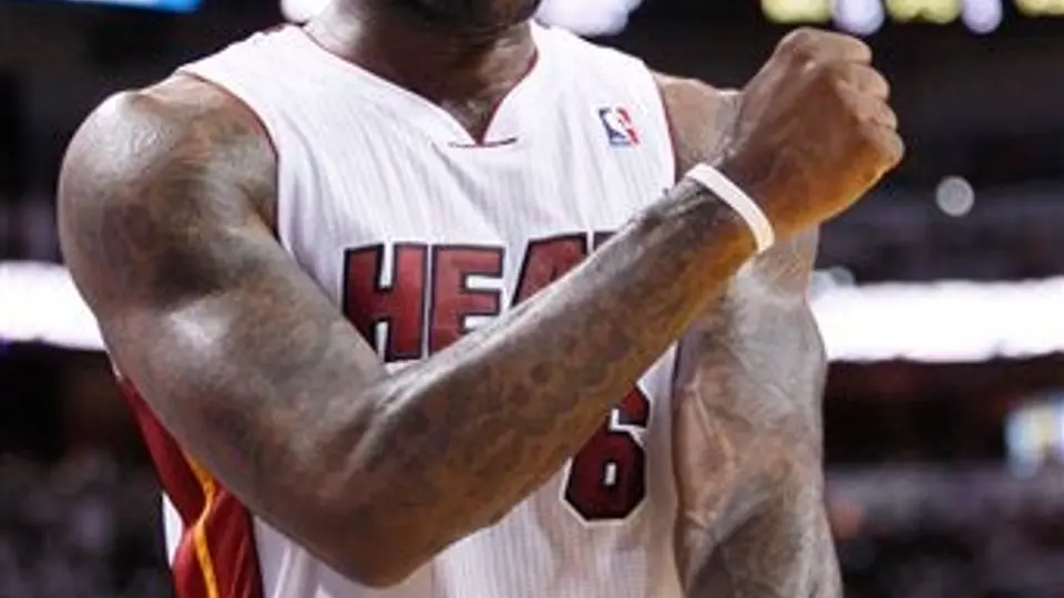 LeBron, Rose y Kobe, en el quinteto ideal de la NBA