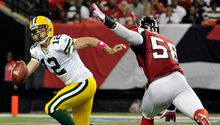 Green Bay sigue invicto al vencer a Atlanta 25-14