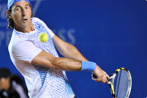 Avanza Santiago González en Wimbledon