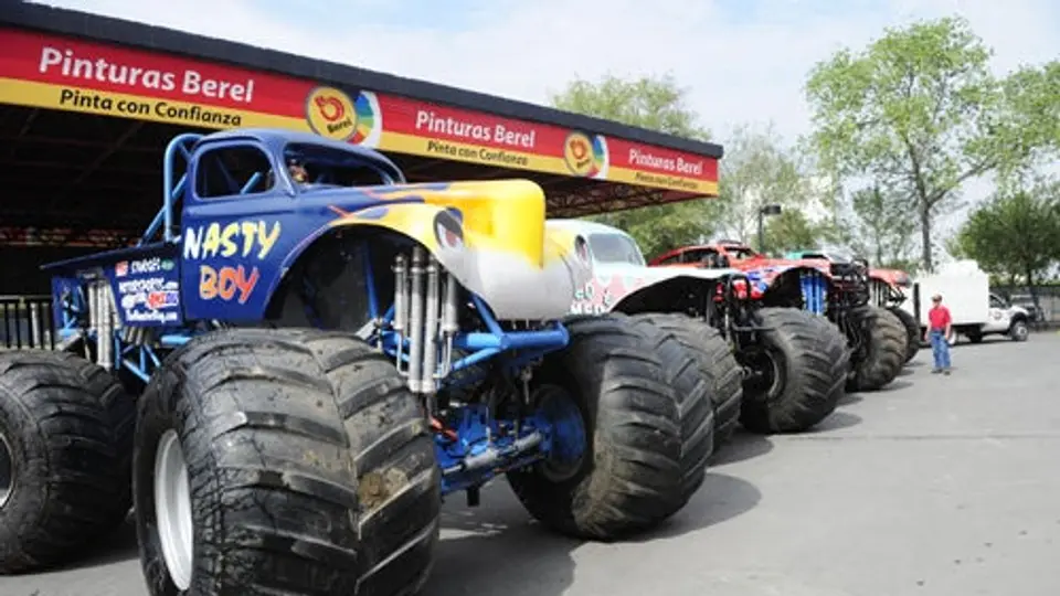 Empiezan a arribar los Monster Trucks a tierras regias