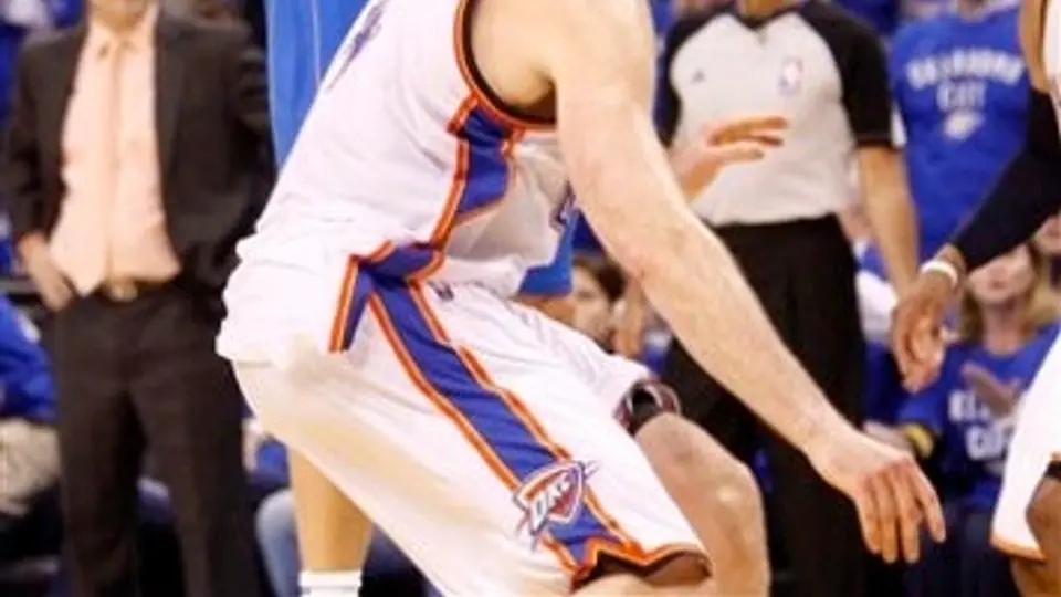 Dallas vence 112-105 a Oklahoma City