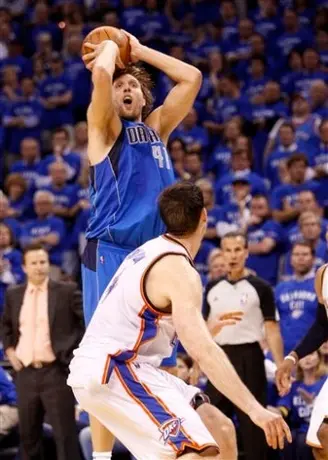 Dallas vence 112-105 a Oklahoma City