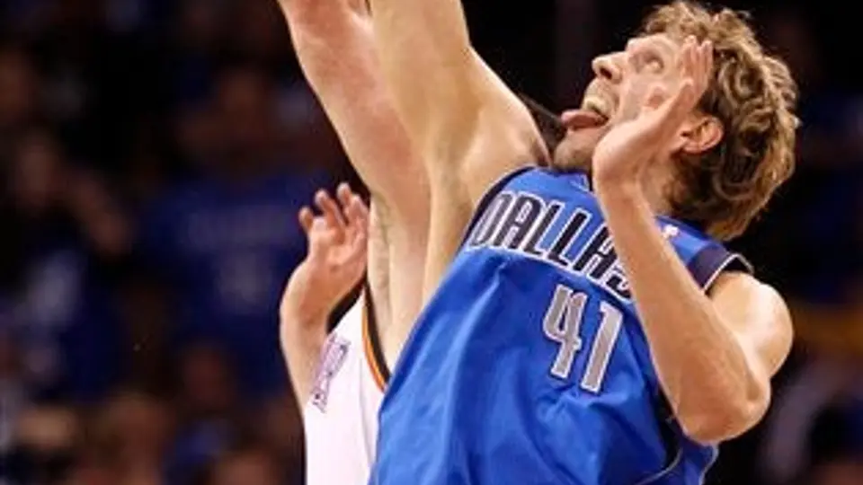 Mavericks vence al Thunder 93-87