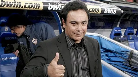 Hugo Sánchez ya es Patrimonio Deportivo de la Humanidad