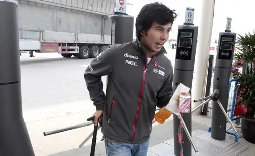 Lamenta Sergio Pérez sanciones en el GP de China