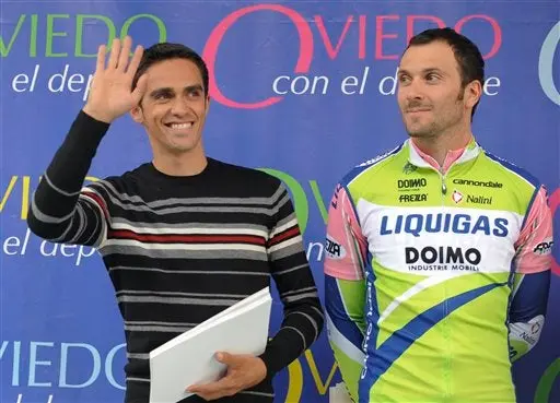 Alberto Contador prepara su defensa en caso de dopaje
