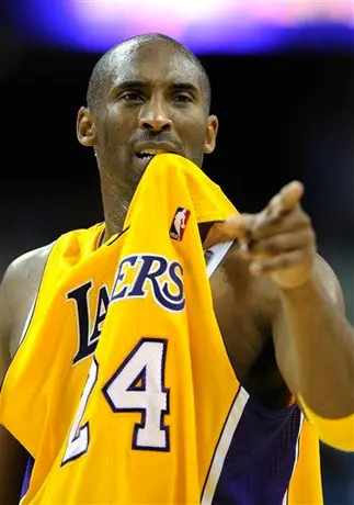 Inicia la NBA y los Lakers quieren ser Tricampeones