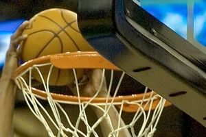 FIBA amaga con borrar el baloncesto de los JP 2011