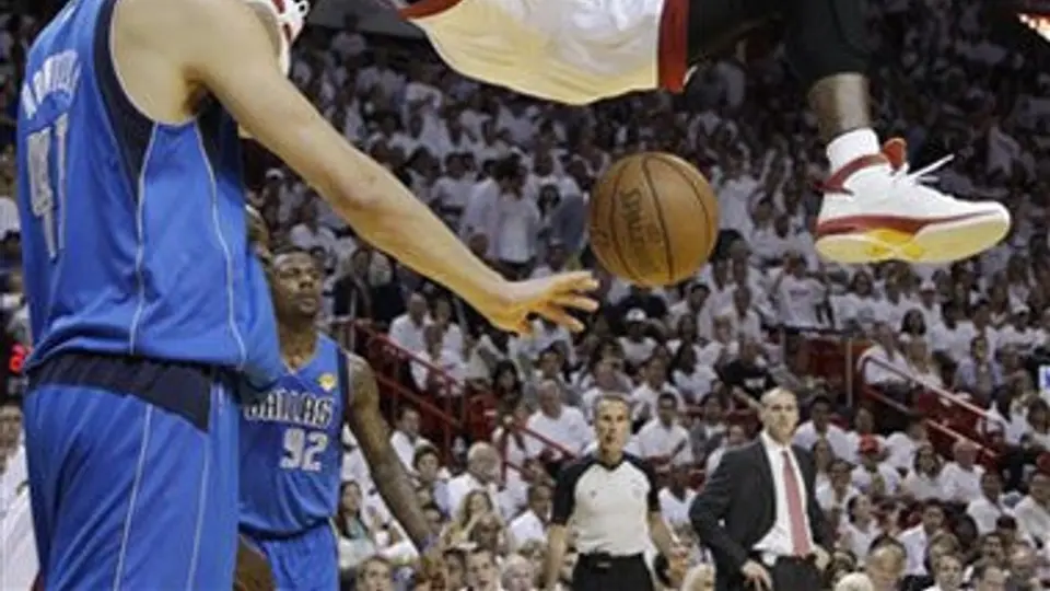 NBA anuncia juegos de pretemporada pese al paro laboral