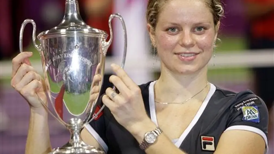 Clijsters se impone a Wozniacki y gana el Campeonato de la WTA