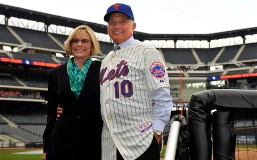 Mets presenta a Terry Collins como mánager