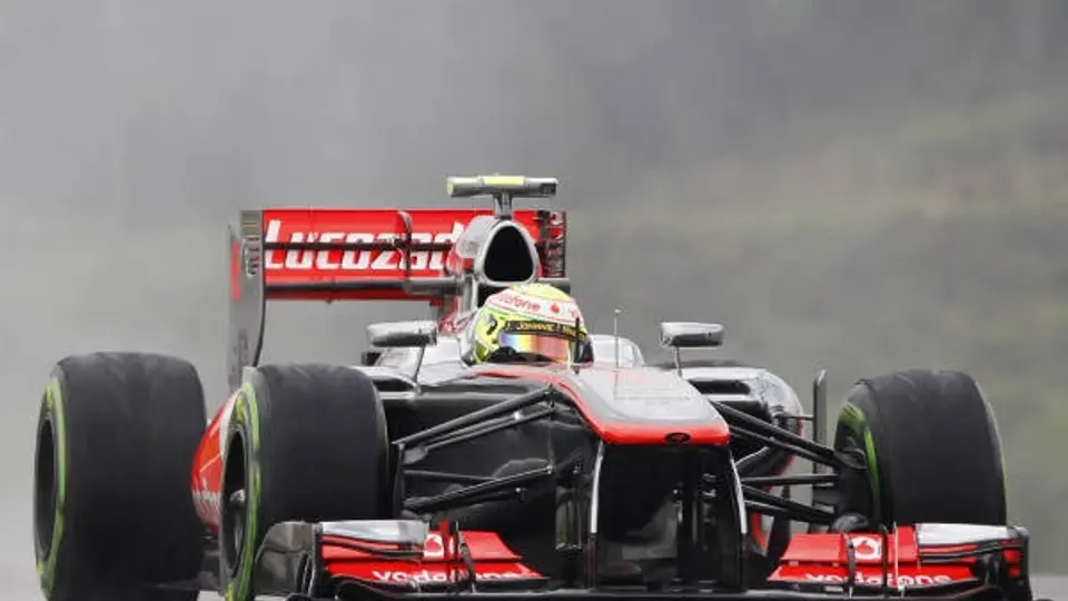 Checo largará 9 y Gutiérrez 14 en Sepang