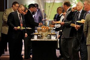 Dueños y jugadores NFL se reunirán miércoles y jueves