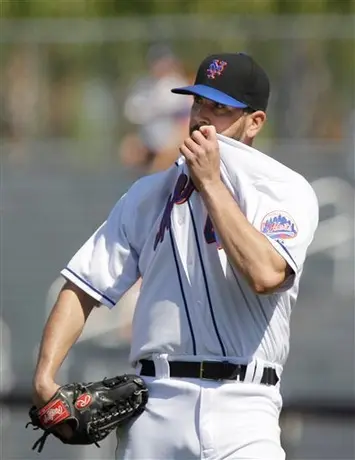 Óliver Pérez, triste por salir de Mets y por su baja de juego