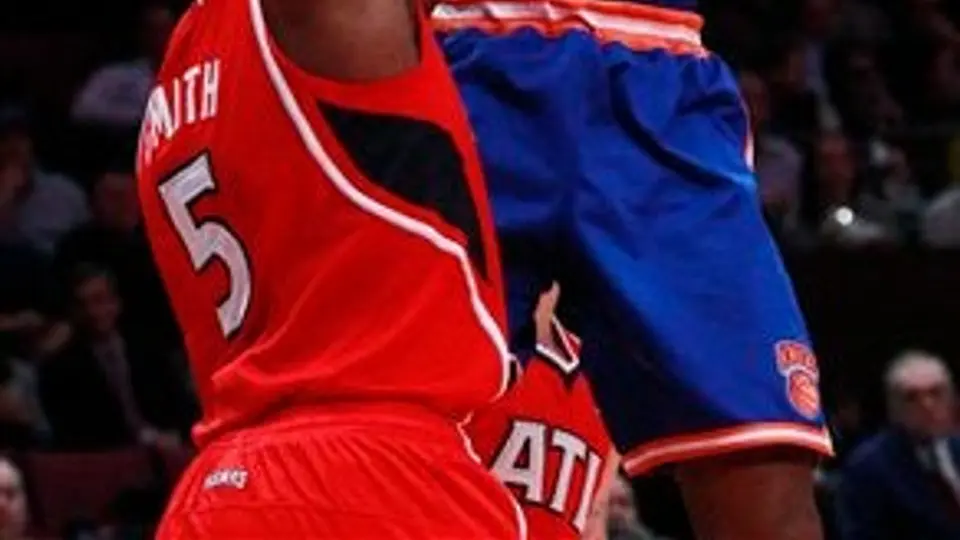 Nueva York derrota 102-90 a Atlanta