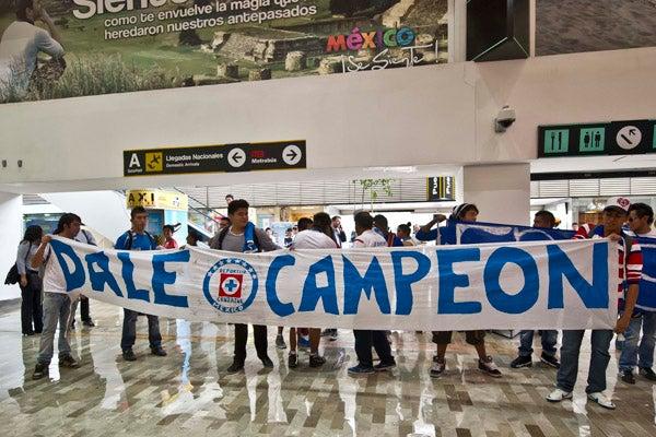 La afición, orgullosa de su campeón | CÉSAR VICUÑA