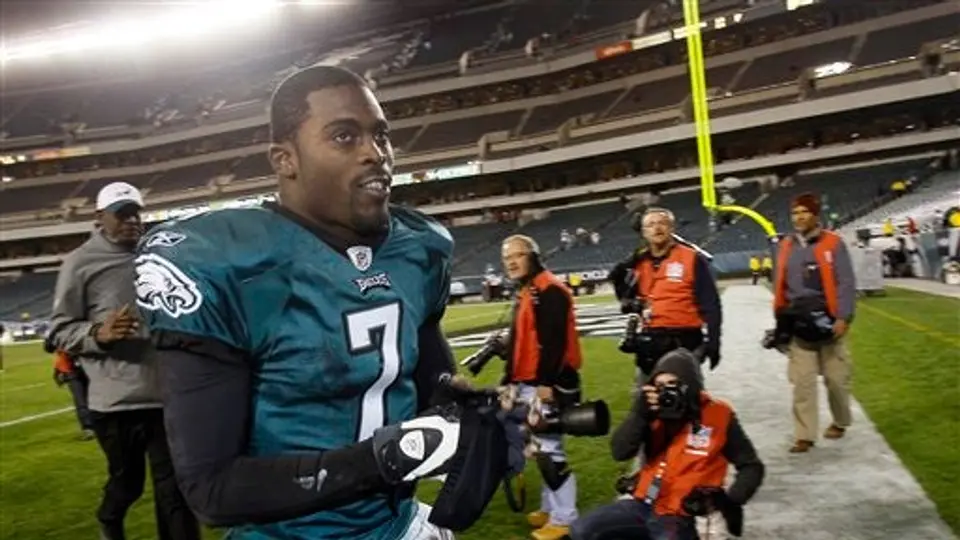 Filadelfia sorprende a Potros con gran actuación de Vick