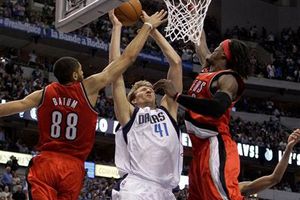 Dallas derrota a Portland con 28 puntos de Nowitzki