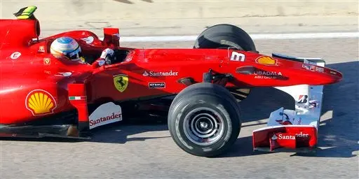 La FIA permitirá órdenes de equipos en el 2011