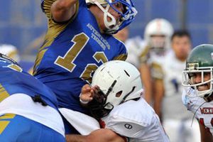 Auténticos Tigres derrota a las Ex Estrellas