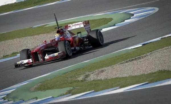 'El nuevo Ferrari es de otro planeta': Massa