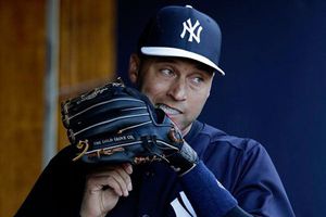 Jeter no jugará ante Filadelfia por molestias