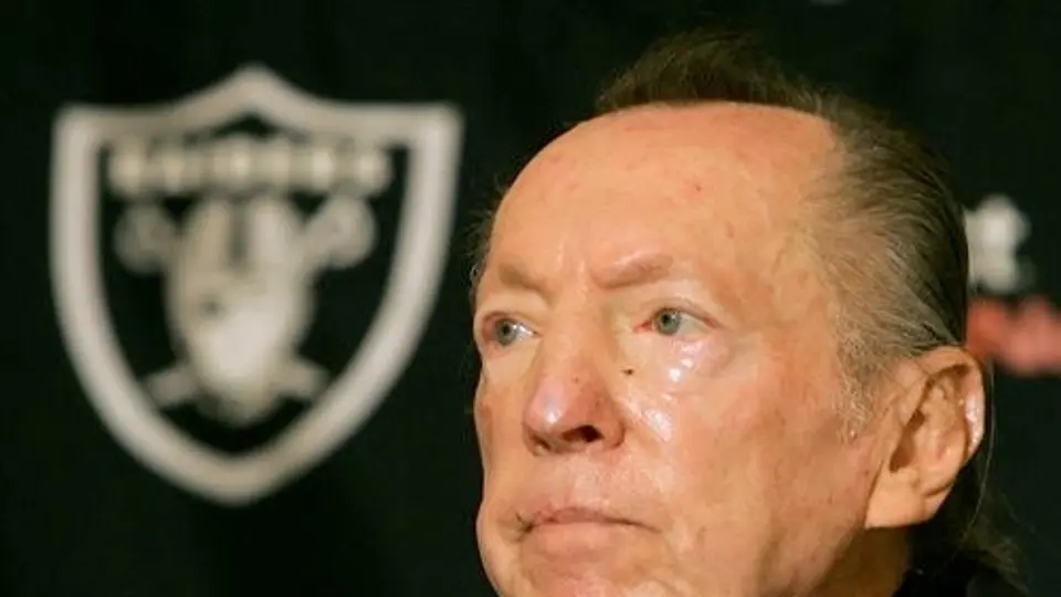 Muere el dueño de Raiders, Al Davis