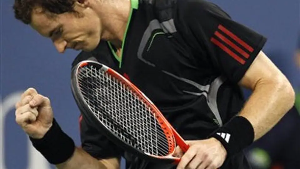 Murray derrotó a López para avanzar a Octavos