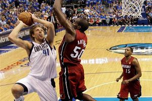 Dallas, a tomar ventaja en el quinto asalto antes de viajar a Miami