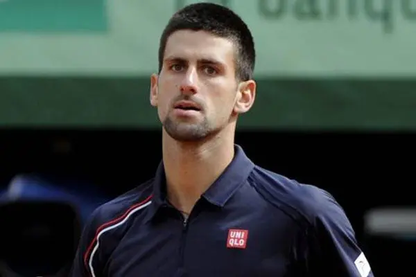 Para Djokovic, Armstrong es una vergüenza para el deporte