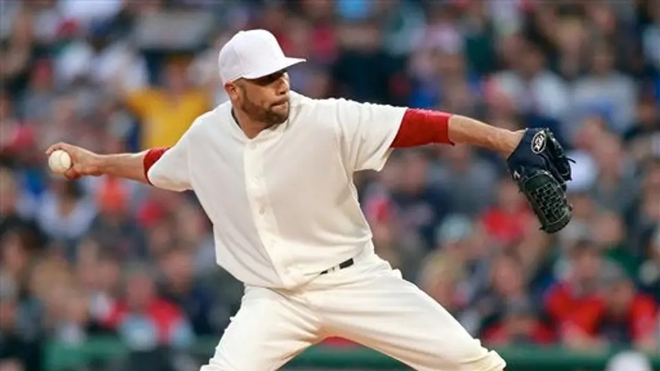 Red Sox apalea a Tigres; buena actuación de 'Patón' y Adrián