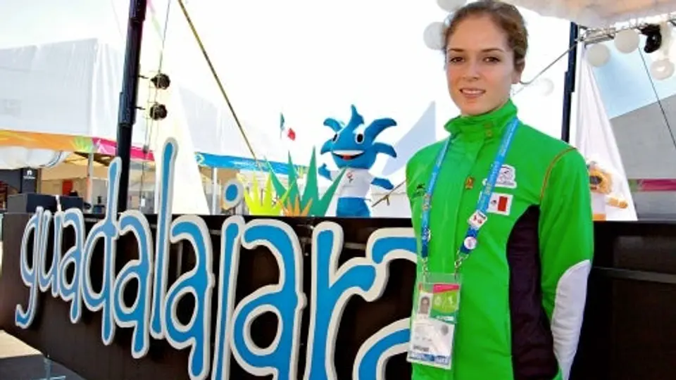 Cynthia Valdez arrasa en la gimnasia rítmica