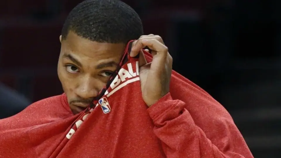 Derrick Rose desconoce cuándo volverá a jugar