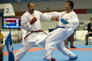 Karateca Alberto Ramírez avanza a semifinales