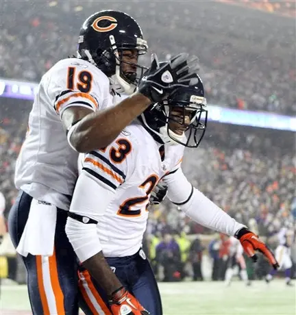 Chicago apalea 40-14 a Vikingos y gana su División
