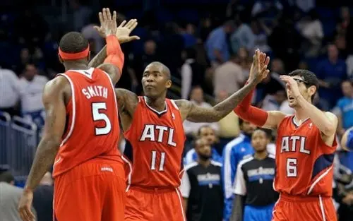Atlanta gana 88-85 al Magic y se pone 3-1 en la serie