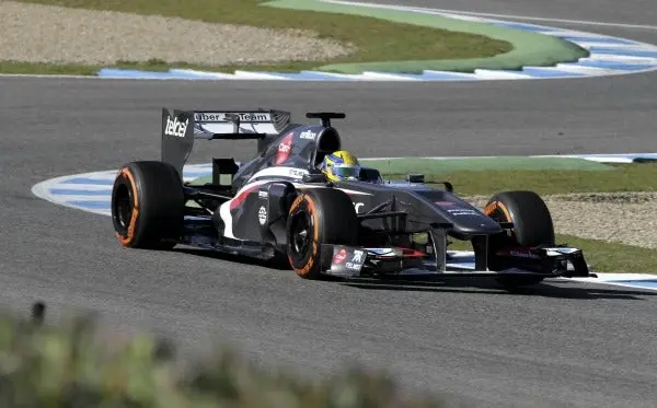 Esteban Gutiérrez se estrena con Sauber