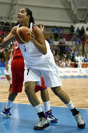 México vence a Puerto Rico 76-74 en basquetbol femenil
