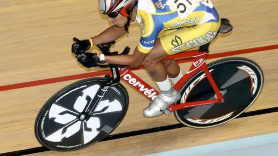 Nuevo récord panamericano en apertura de ciclismo de pista