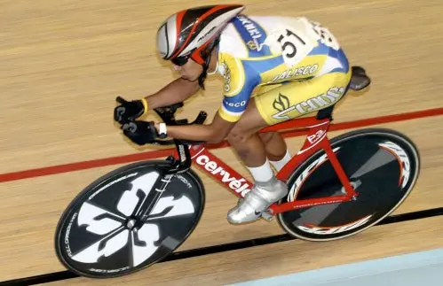 Nuevo récord panamericano en apertura de ciclismo de pista